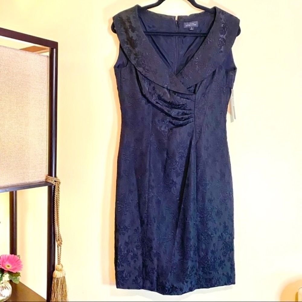 TAHARI KRISTINA BLACK BROCADE FLORAL DRESS 4 NWT